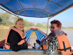 Chiang Rai: Mae Kok River Boat Trip and Soothing Hot Springs