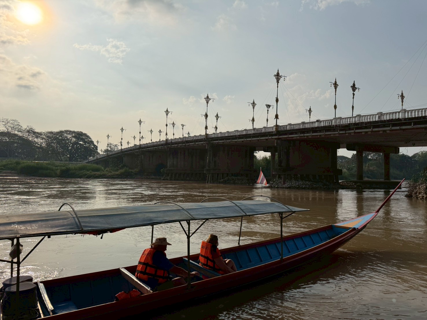 LINE_ALBUM_Tailor made photo_260219_13